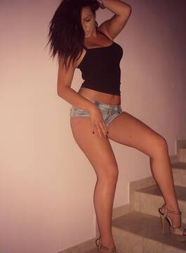 Public Photo of valelasexy