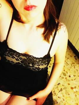 Public Photo of emilynow